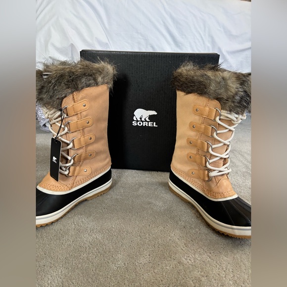 NIB SOREL Joan of Arctic Waterproof Boots Size 7 - Picture 2 of 9